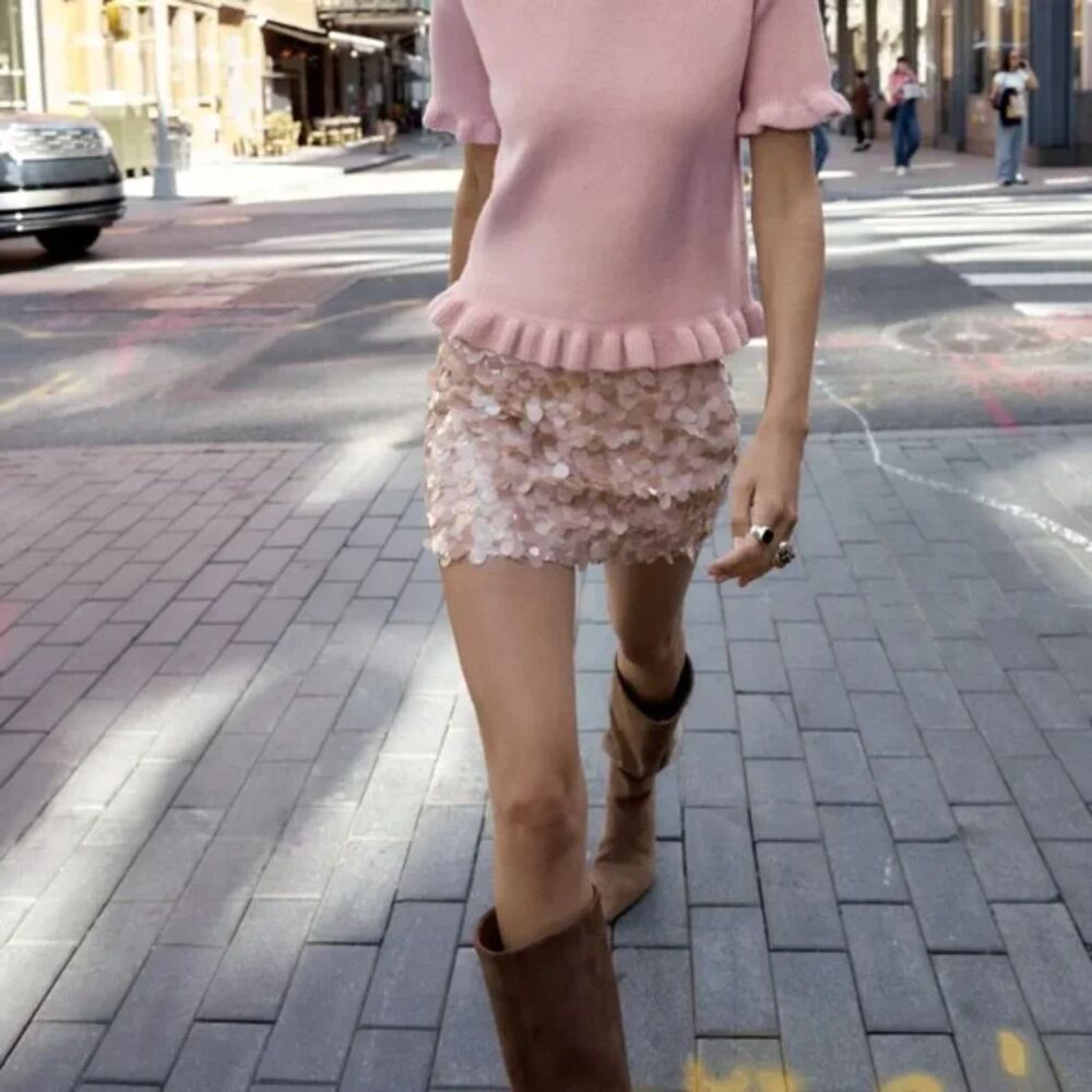 NWT Zara Sequin Mini Skirt in Dusty Pink - Picture 2 of 8